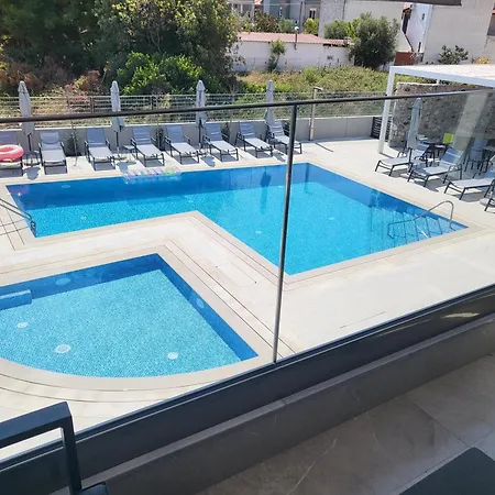 Evion Apartment